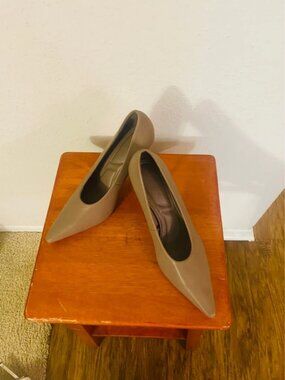 Classy heels